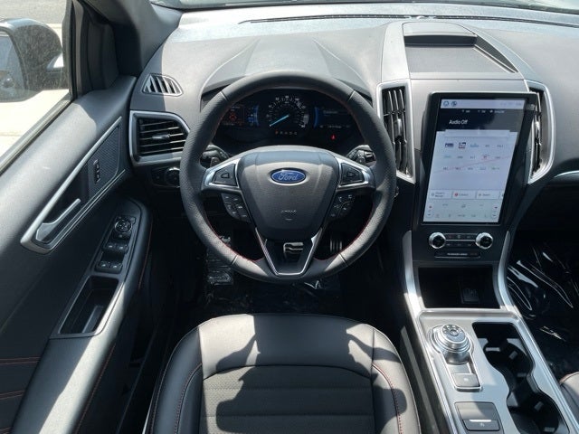2024 Ford Edge ST Line w/Panoramic Vista Roof + Heated Steering Wheel